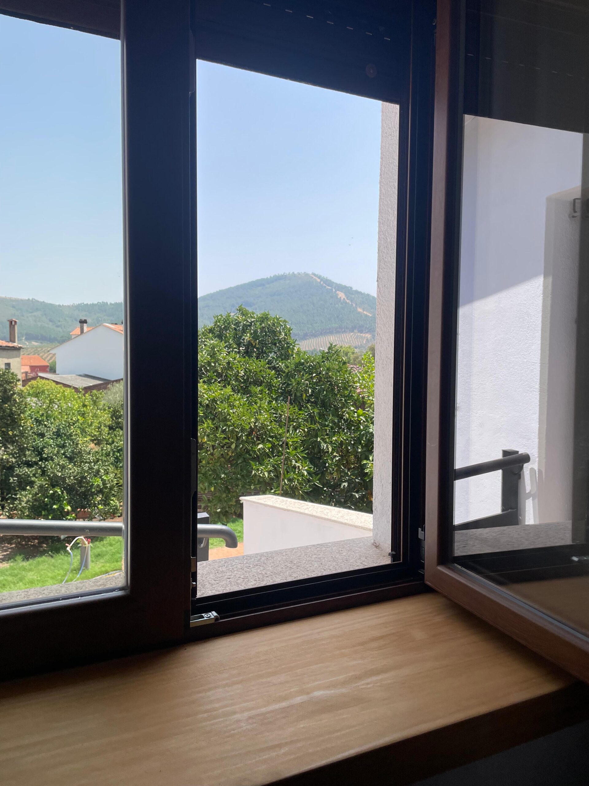 WhatsApp Image 2025-11-30 at 20.30.44 (1)